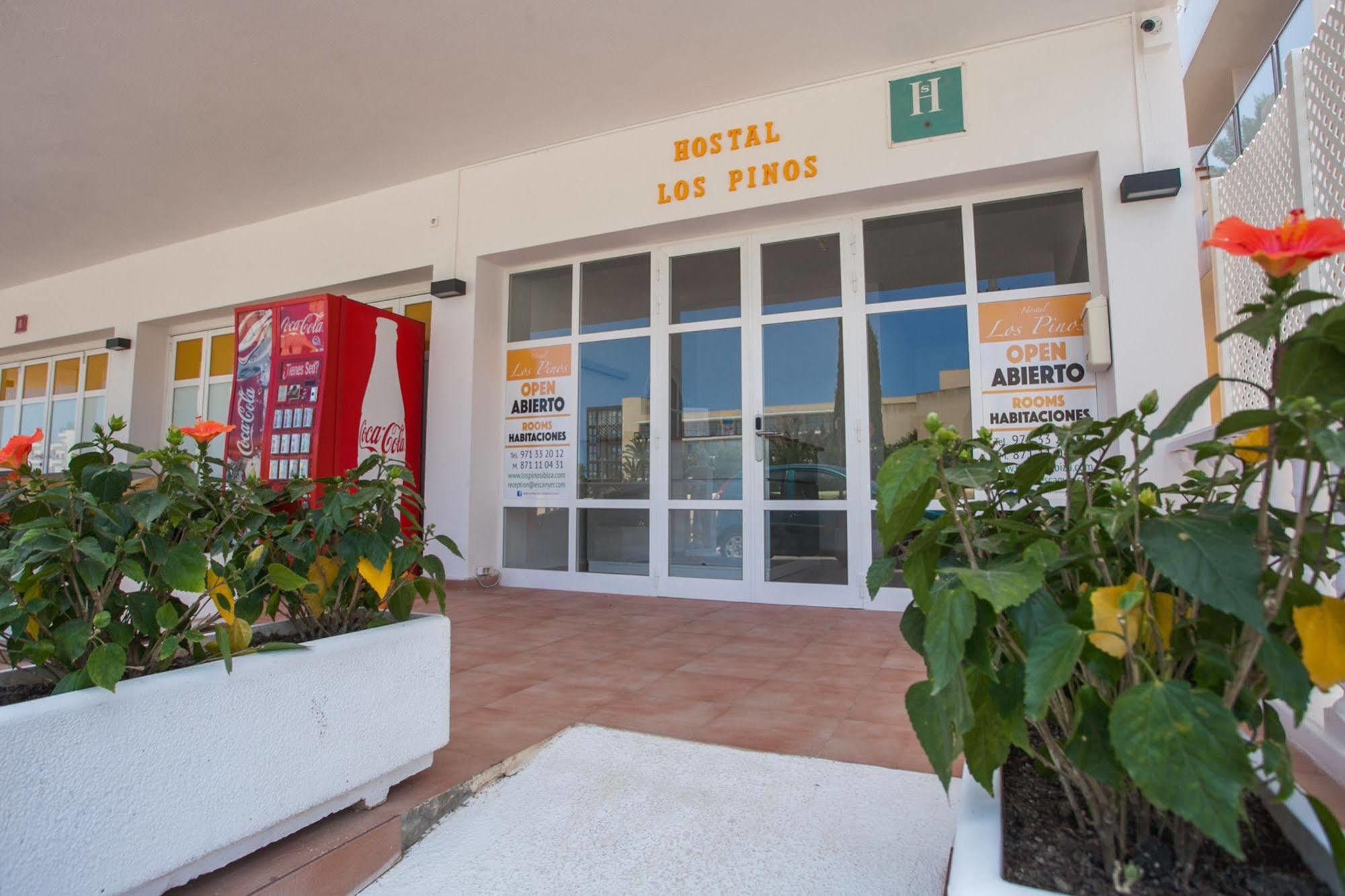 Hostal Los Pinos Es Cana Exteriér fotografie