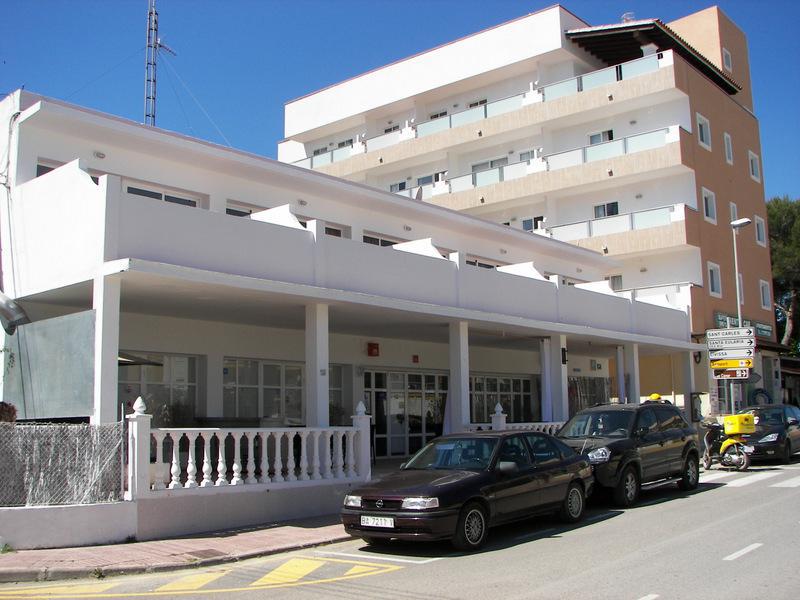 Hostal Los Pinos Es Cana Exteriér fotografie